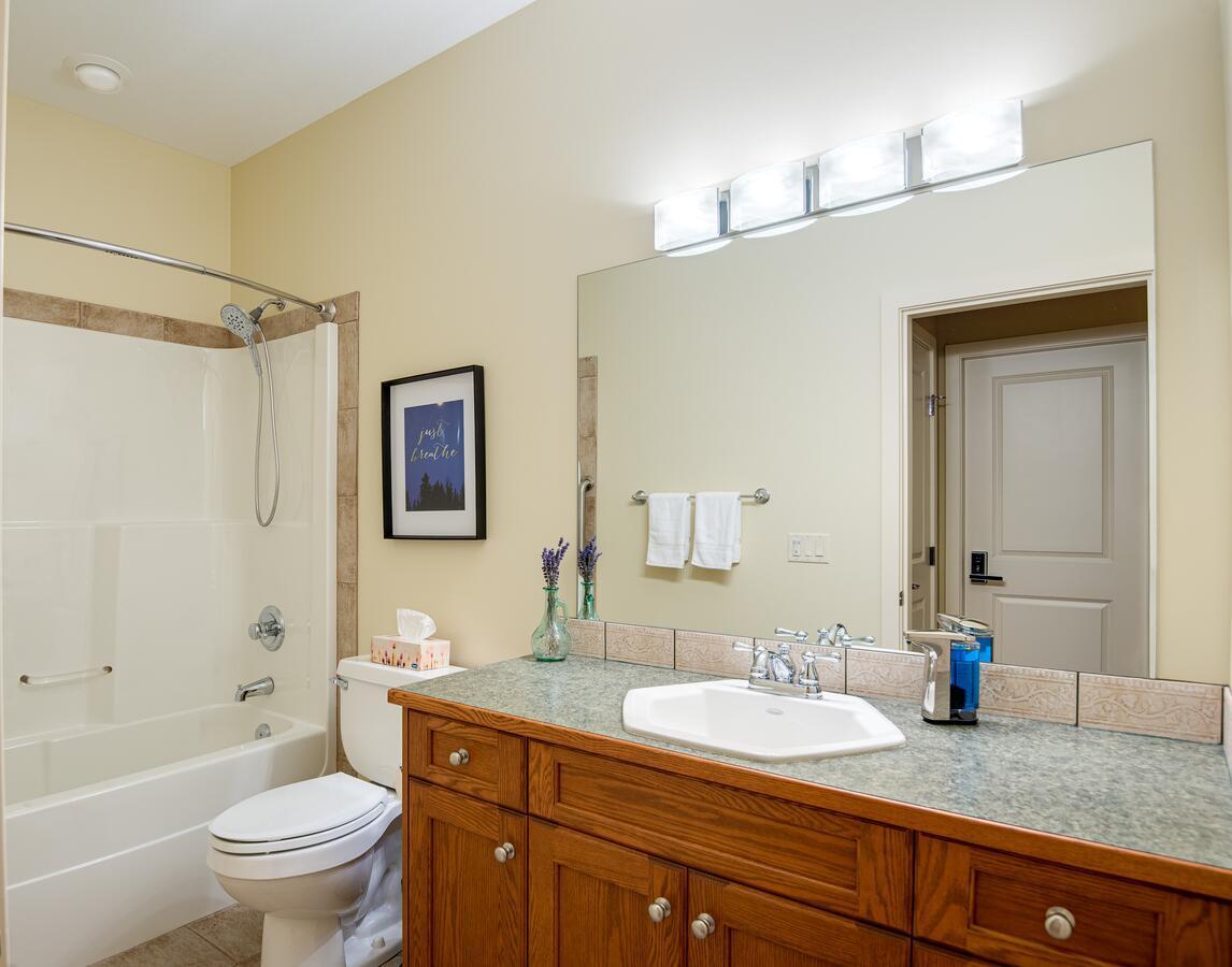 Adela'S Bed And Breakfast West Kelowna Exterior foto